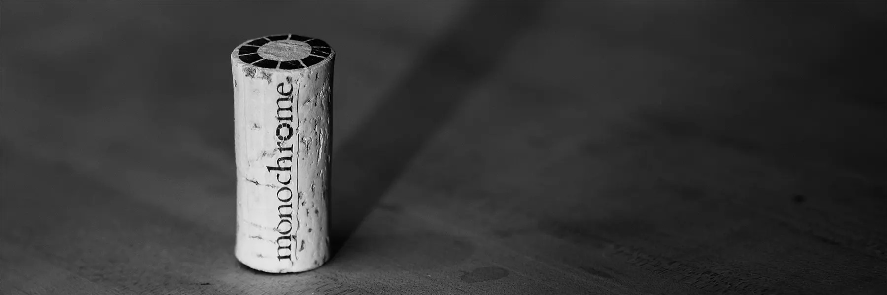 Monochrome White Wine Cork
